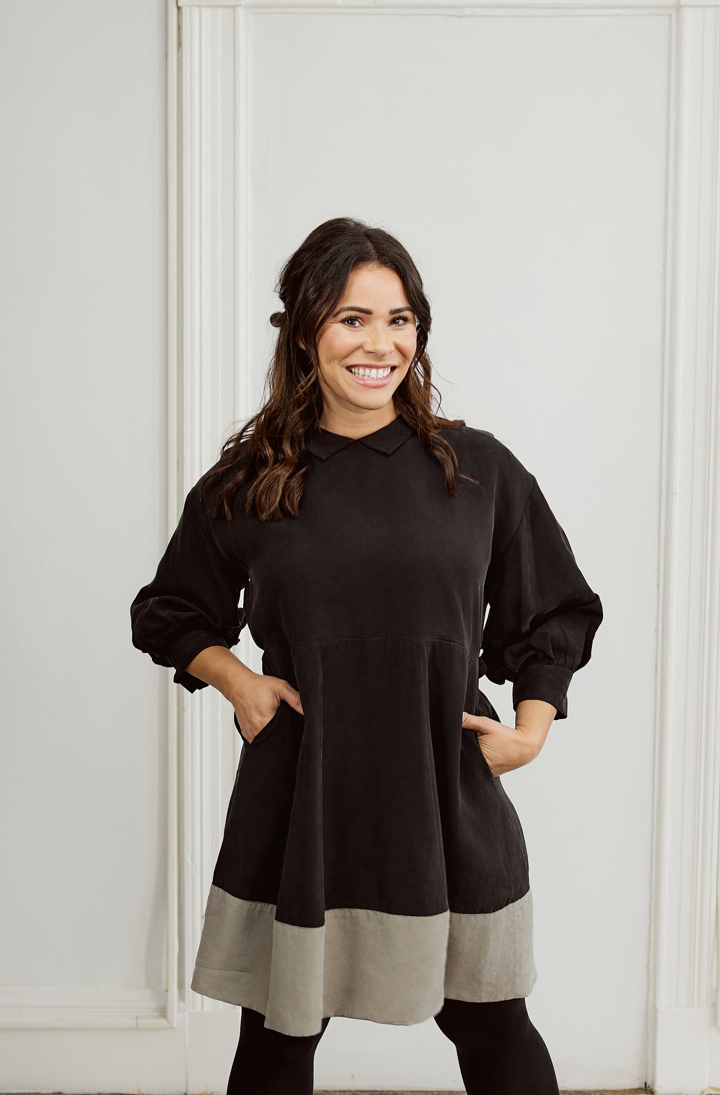 Essential Swing Dress (Raven/Khaki)